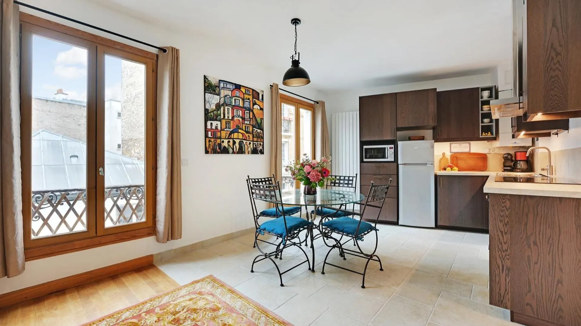 Apartment Fully Renovated In Montmartre